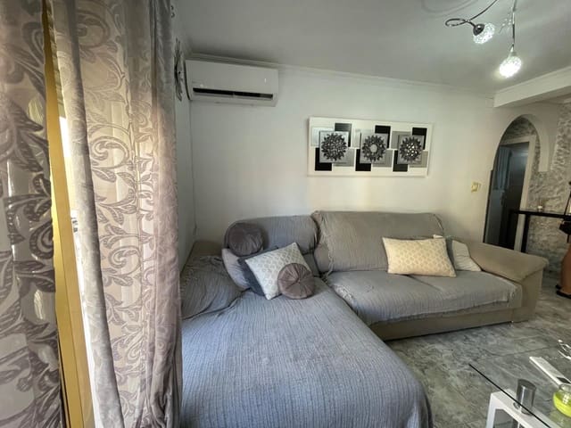 3 makuuhuone Asunto myytävänä paikassa Elche / Elx - 95 000 € (Ref: 9391063)