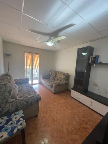 4 makuuhuone Asunto myytävänä paikassa Elche / Elx - 93 999 € (Ref: 9391064)