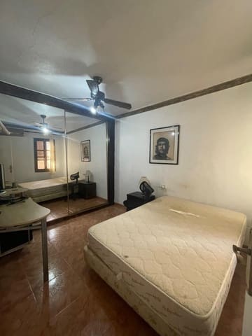 4 makuuhuone Asunto myytävänä paikassa Elche / Elx - 93 999 € (Ref: 9391064)