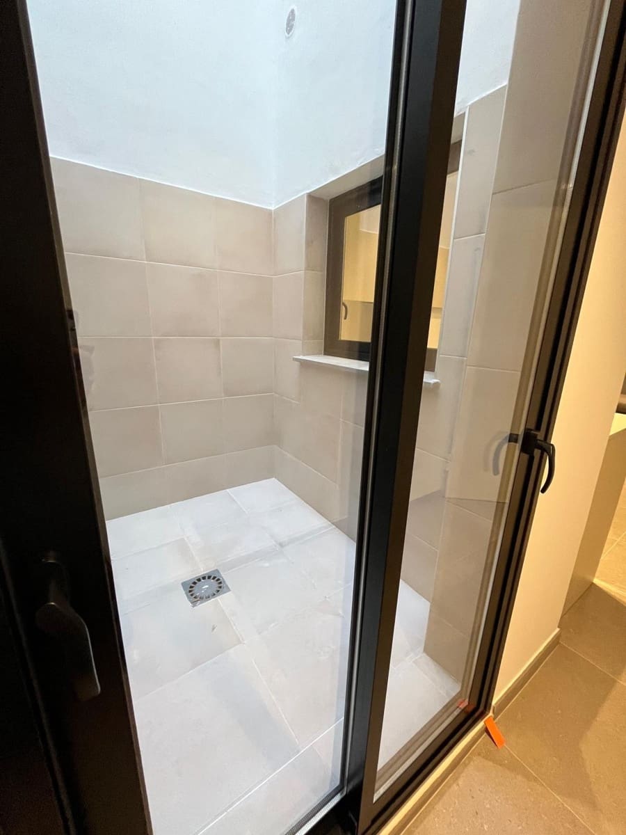 2 soveværelse Lejlighed til leje i Elche / Elx - € 899 (Ref: 9391065)