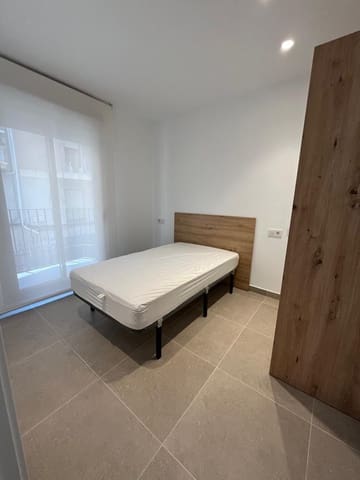 2 soveværelse Lejlighed til leje i Centro, Elche / Elx - € 899 (Ref: 9391065)