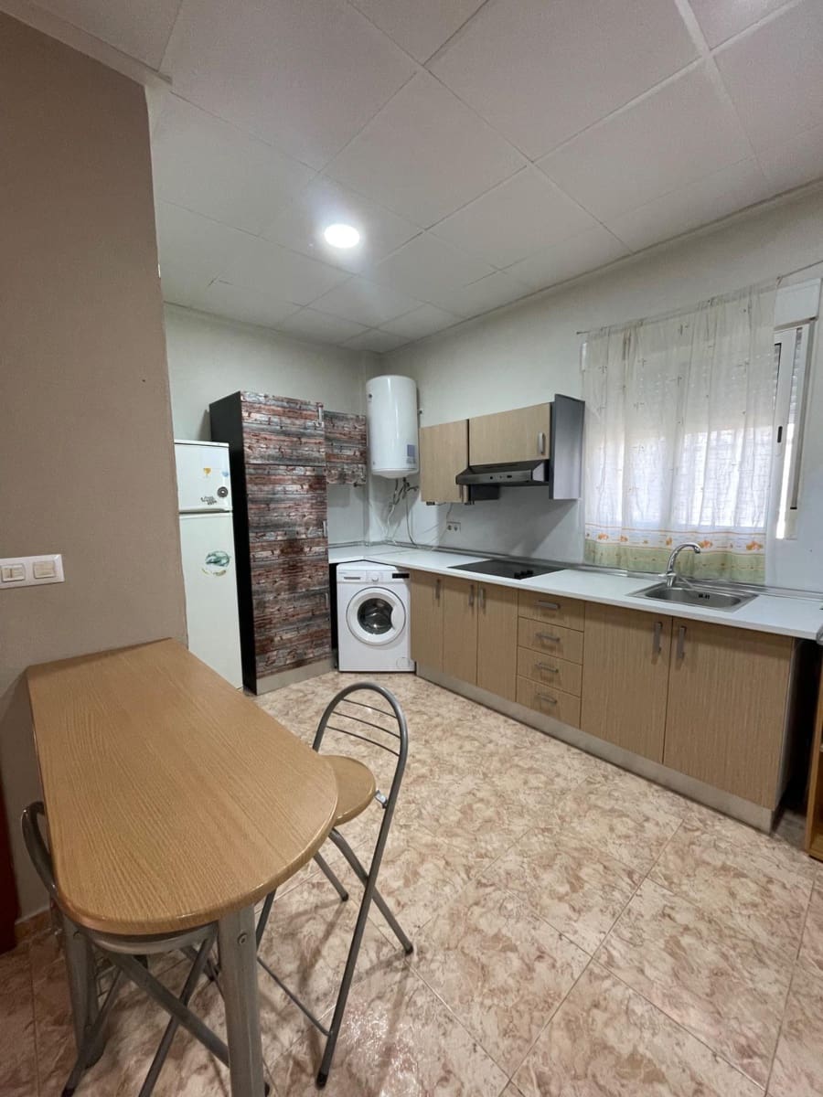 Chalet de 5 habitaciones en Elche / Elx en venta con piscina - 345.000 € (Ref: 9398636)