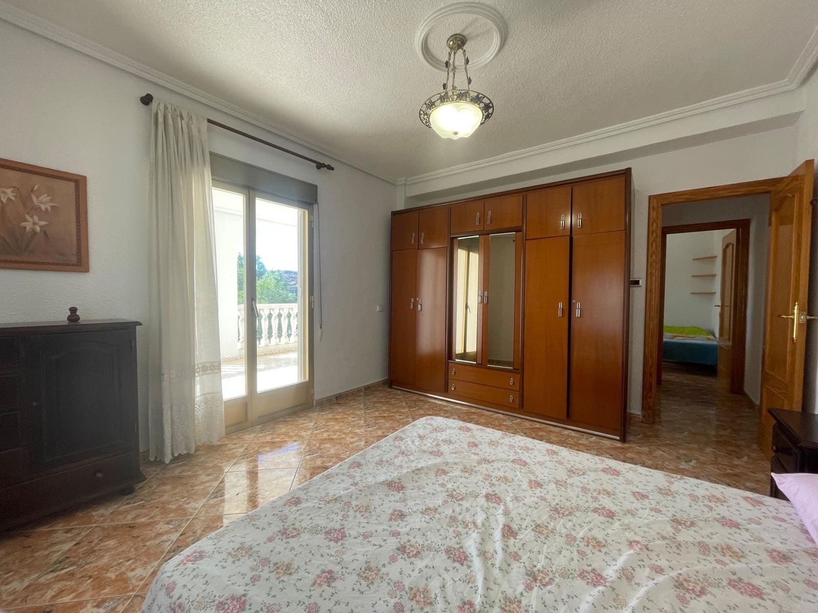 Chalet de 5 habitaciones en Elche / Elx en venta con piscina - 345.000 € (Ref: 9398636)