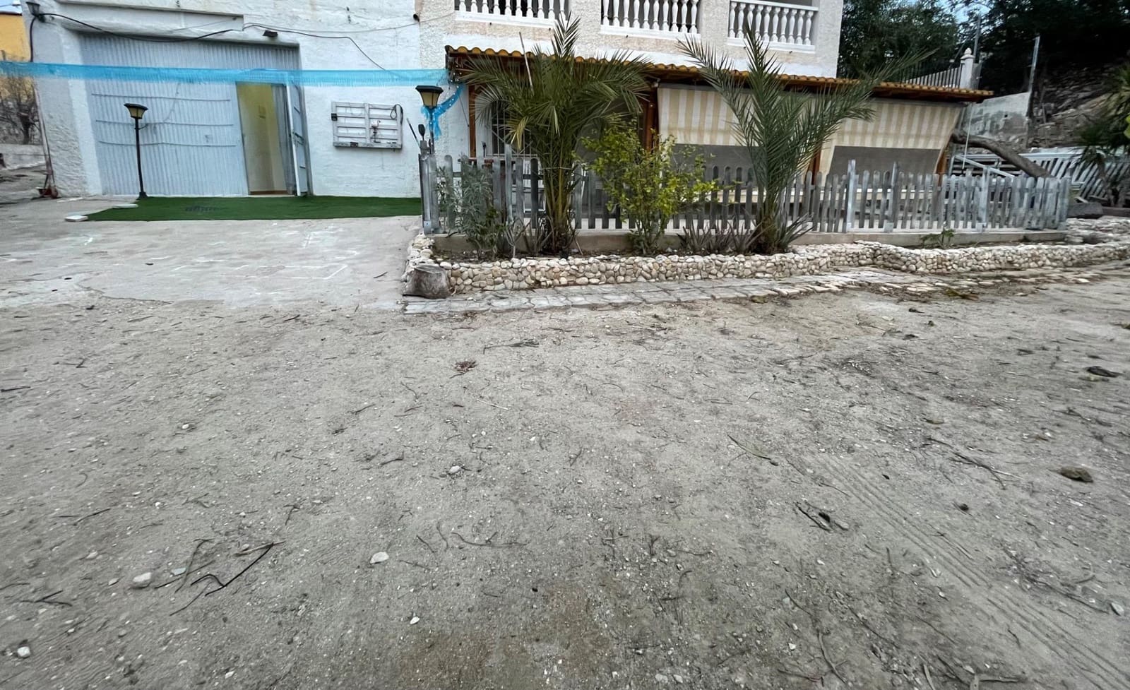 Chalet de 5 habitaciones en Elche / Elx en venta con piscina - 345.000 € (Ref: 9398636)