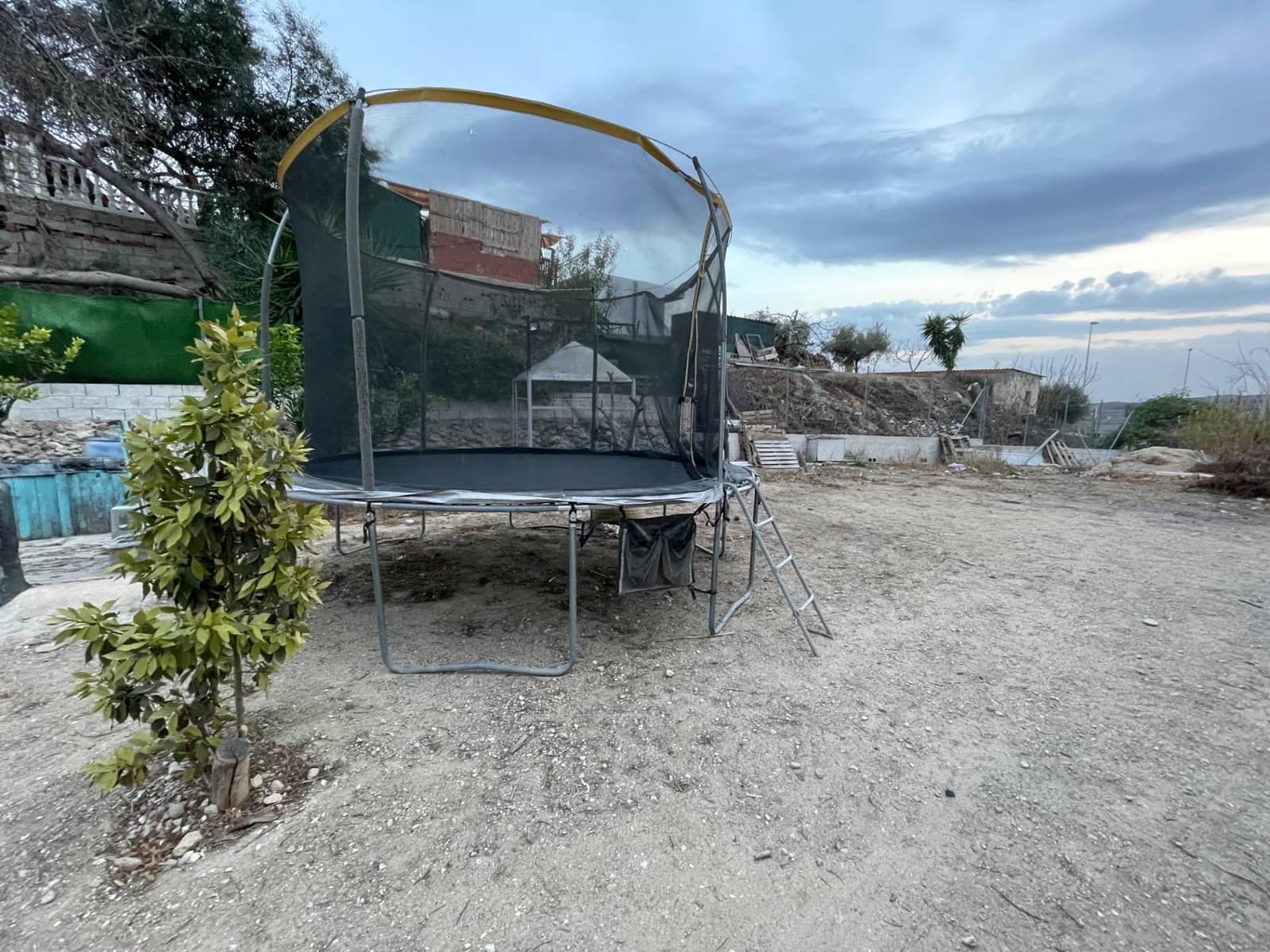 Chalet de 5 habitaciones en Elche / Elx en venta con piscina - 345.000 € (Ref: 9398636)