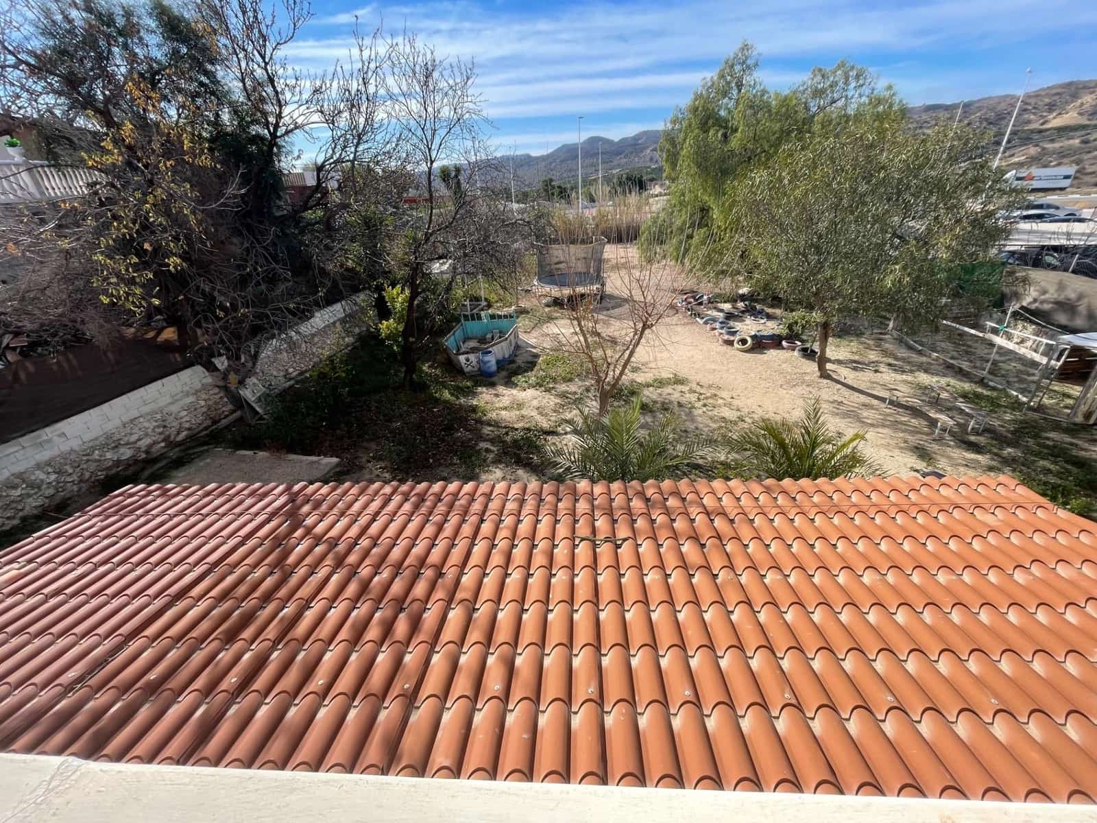 Chalet de 5 habitaciones en Elche / Elx en venta con piscina - 345.000 € (Ref: 9398636)