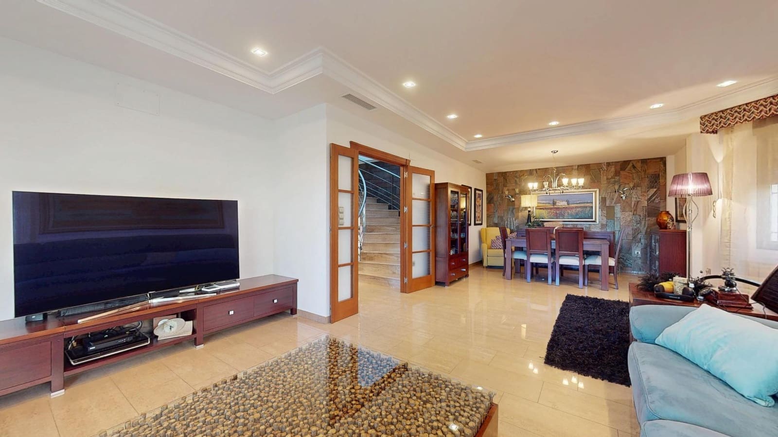 8 soverom Villa til salgs i Elche / Elx med svømmebasseng garasje - € 1 200 000 (Ref: 9403526)