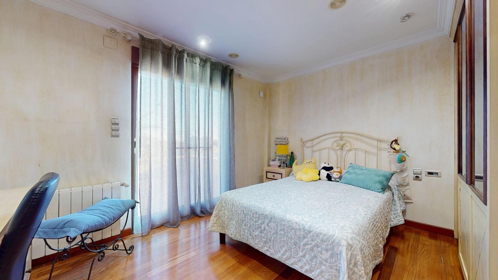 8 soverom Villa til salgs i Elche / Elx med svømmebasseng garasje - € 1 200 000 (Ref: 9403526)