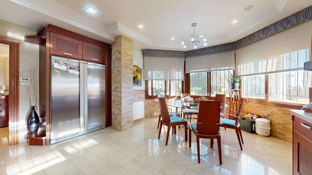 8 soverom Villa til salgs i Peña de las Águilas, Elche / Elx med svømmebasseng garasje - € 1 200 000 (Ref: 9403526)