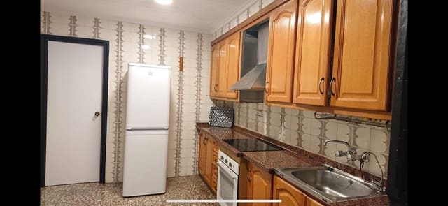 3 quarto Apartamento para venda em Elche / Elx - 108 500 € (Ref: 9408073)