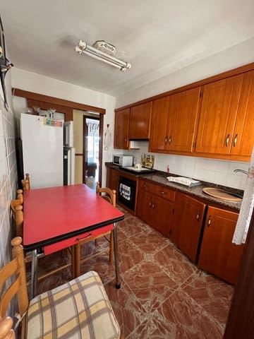 3 bedroom Flat for sale in Elche / Elx - € 119,900 (Ref: 9431158)