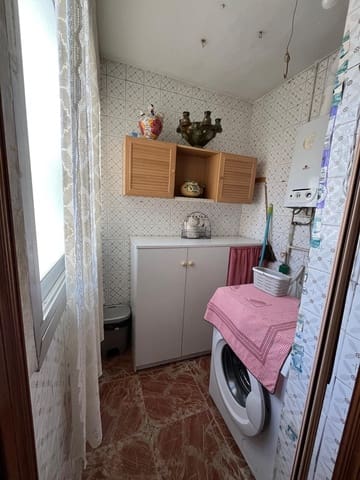 3 bedroom Flat for sale in Elche / Elx - € 119,900 (Ref: 9431158)