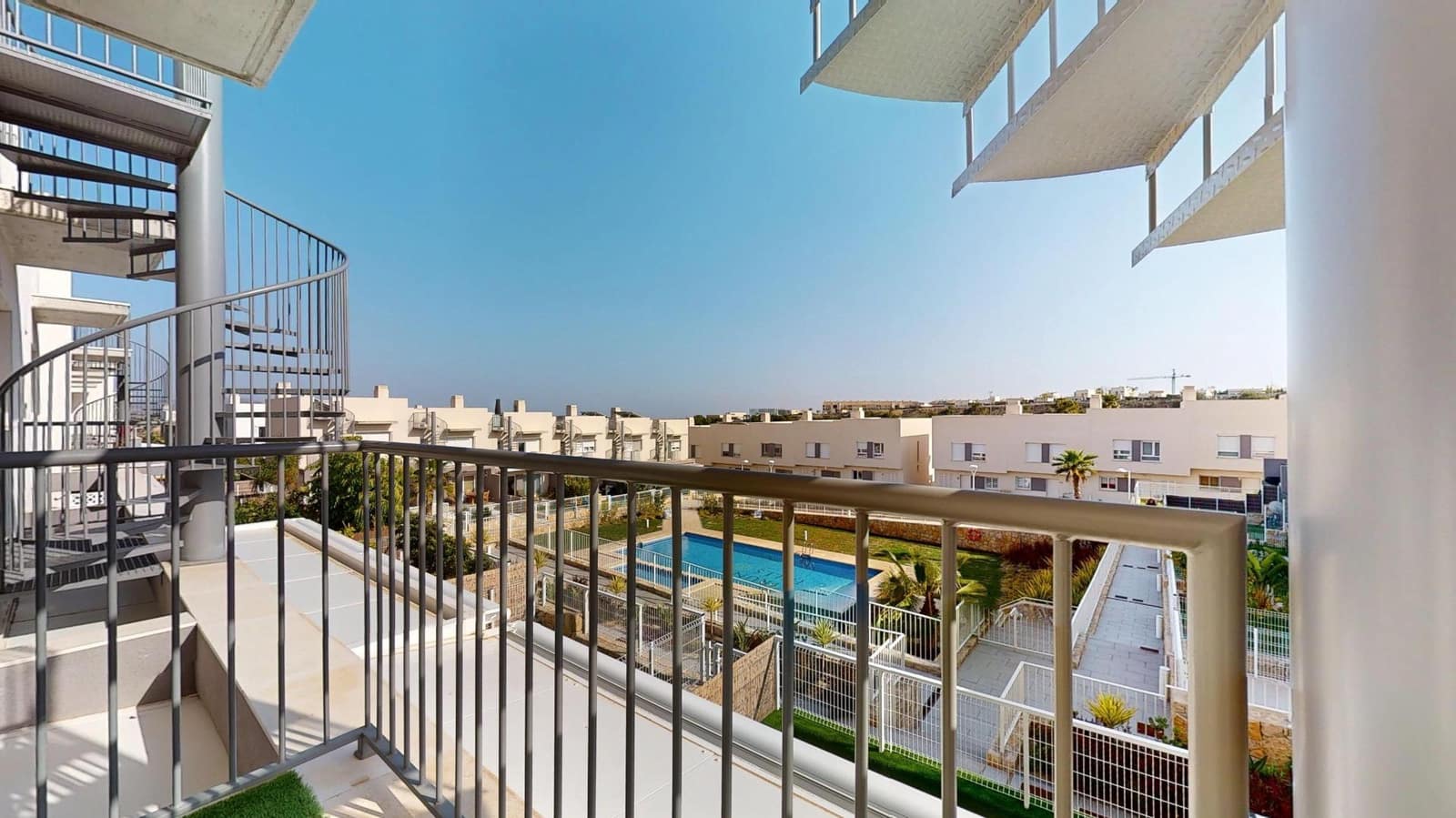 3 chambre Villa/Maison Mitoyenne à vendre à Monforte del Cid avec piscine - 311 000 € (Ref: 9446513)