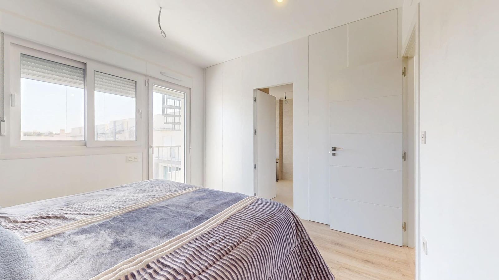 3 chambre Villa/Maison Mitoyenne à vendre à Monforte del Cid avec piscine - 311 000 € (Ref: 9446513)