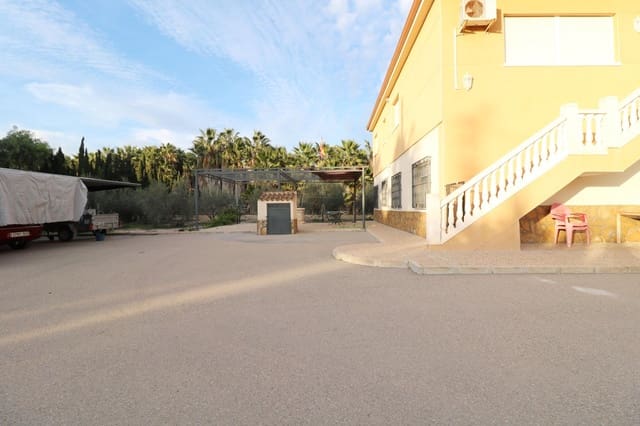 Chalet de 5 habitaciones en Elche / Elx en venta - 380.000 € (Ref: 9446514)