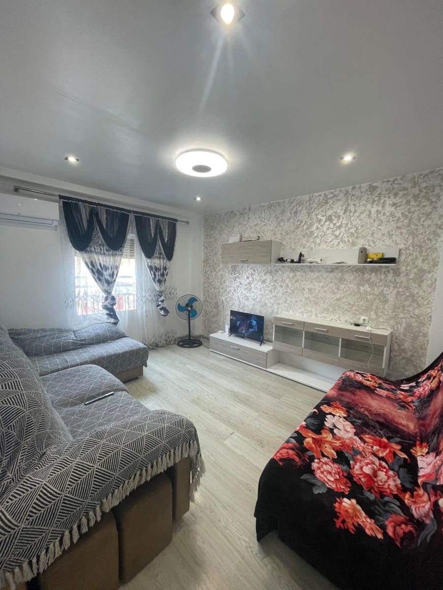 3 soverom Leilighet til salgs i Elche / Elx - € 98 000 (Ref: 9450362)