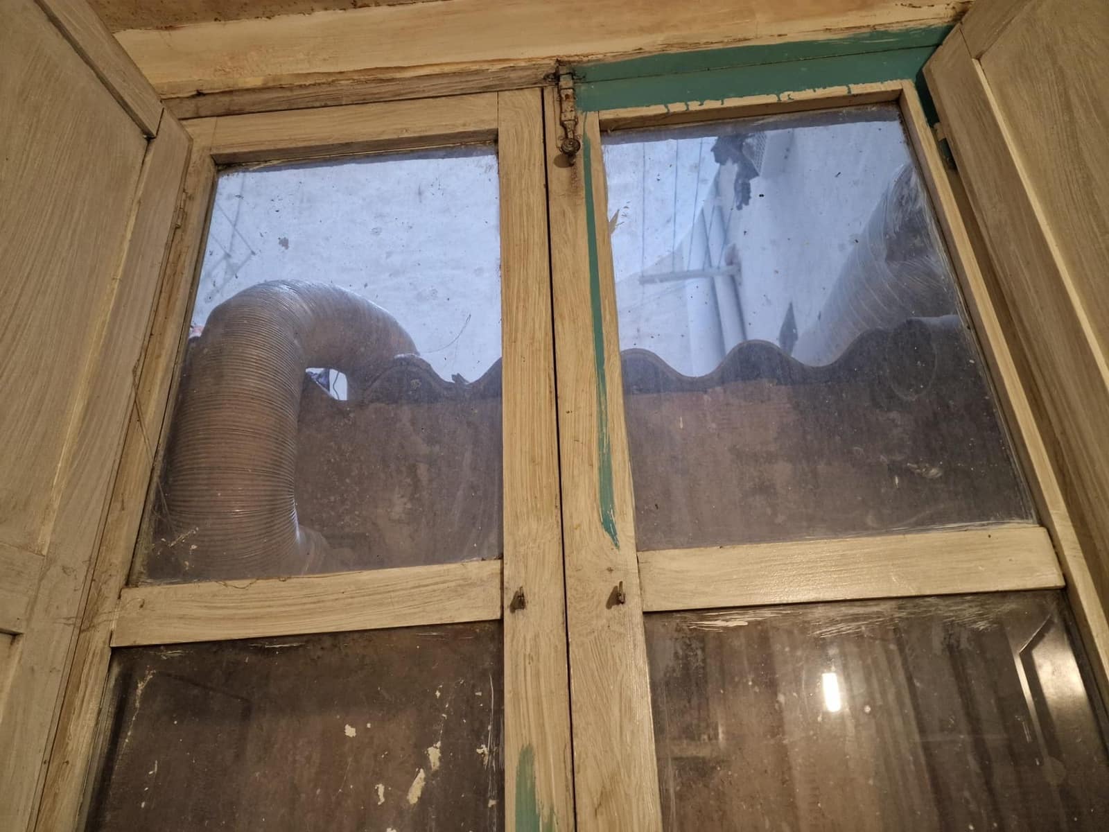 Kommersiell til salgs i Elche / Elx - € 65 000 (Ref: 9456467)