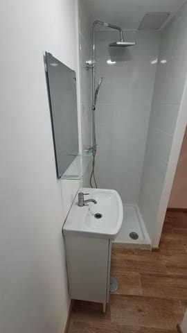 1 quarto Loft para arrendar em Elche / Elx - 500 € (Ref: 9456468)