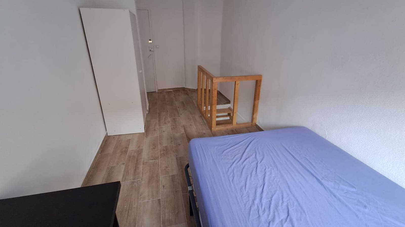 1 makuuhuone Ullakkoasunto vuokrattavana paikassa Elche / Elx - 500 € (Ref: 9456468)