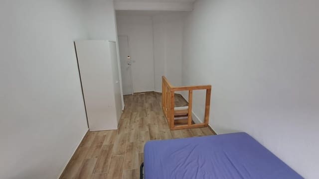 1 quarto Loft para arrendar em Elche / Elx - 500 € (Ref: 9456468)