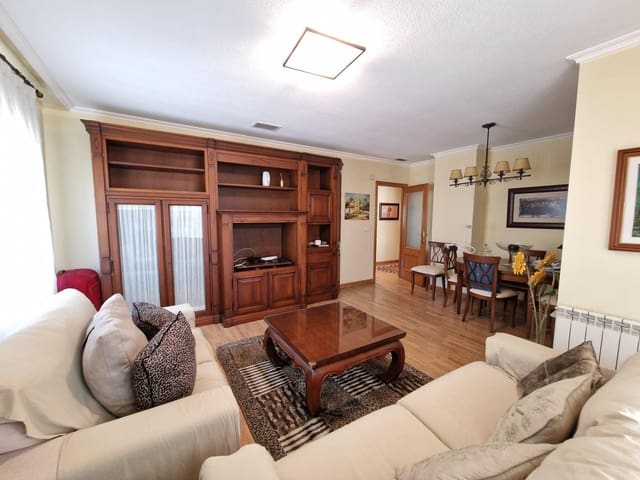 Ático de 3 habitaciones en Elche / Elx en alquiler - 1.500 € (Ref: 9474978)