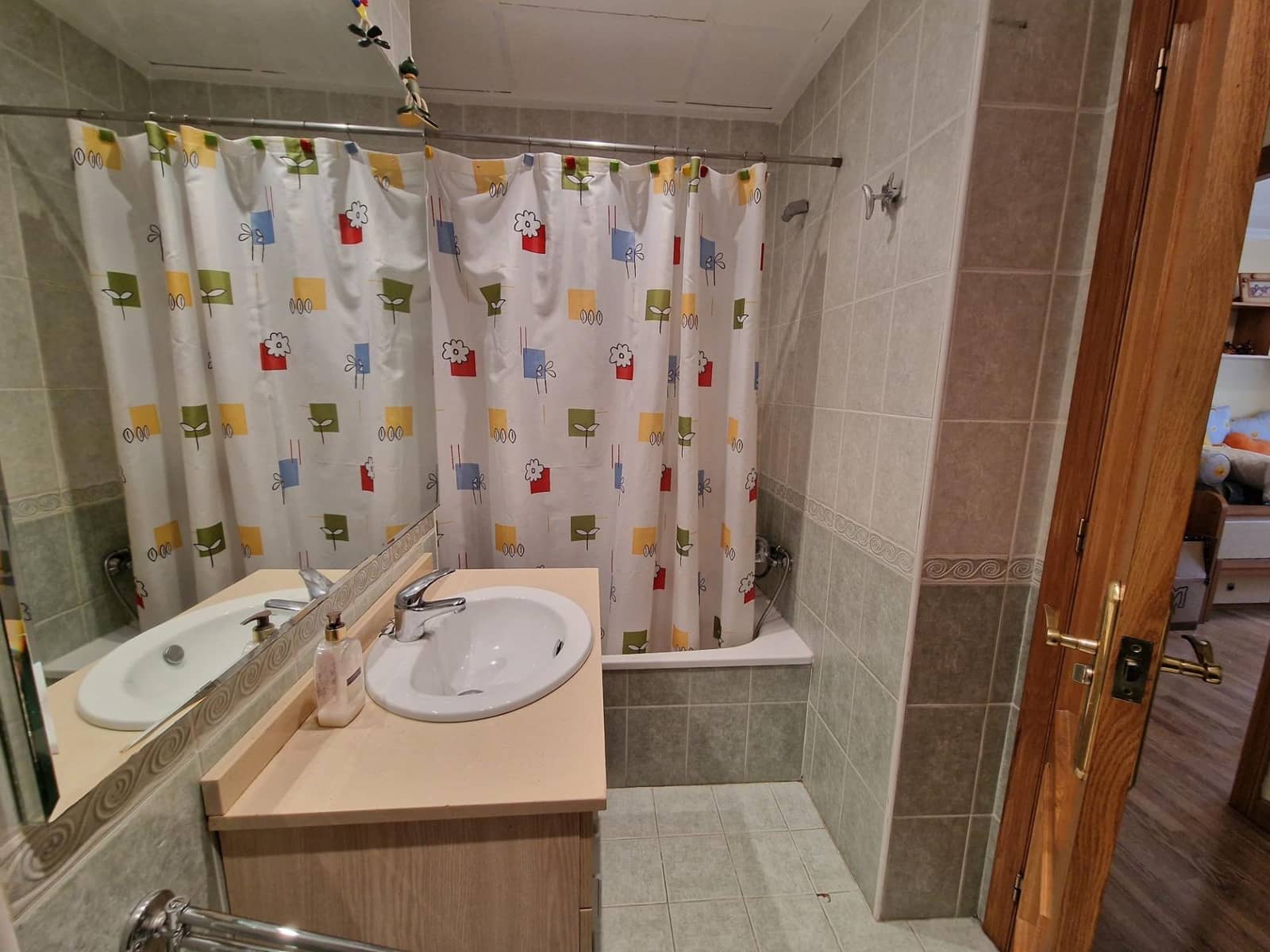 Ático de 3 habitaciones en Elche / Elx en alquiler con piscina - 1.500 € (Ref: 9474978)