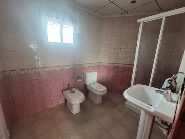 Bungalow de 1 habitación en Matola, Elche / Elx en alquiler - 700 € (Ref: 9474979)