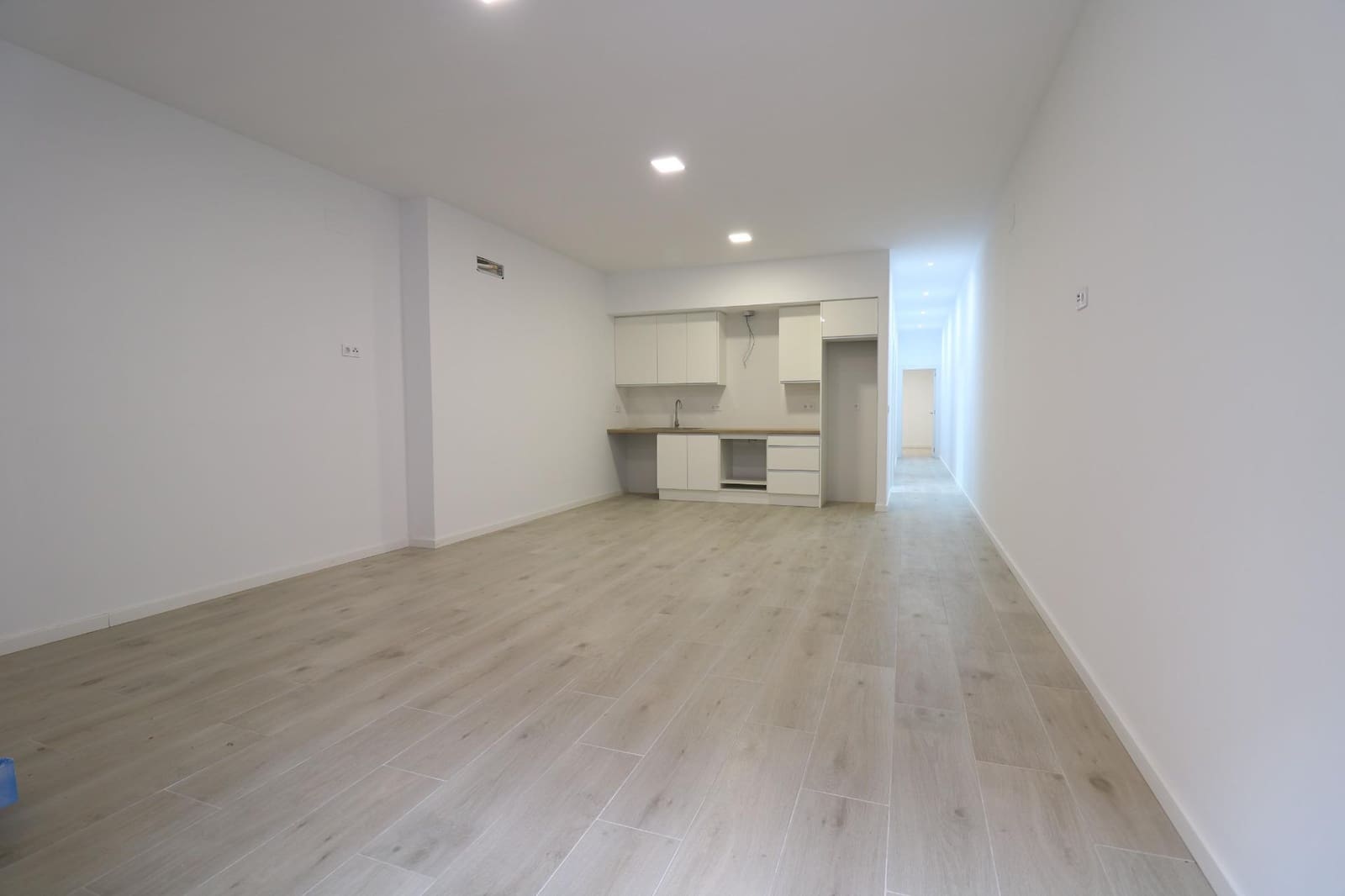 3 bedroom Flat for sale in Elche / Elx - € 159,000 (Ref: 9502559)