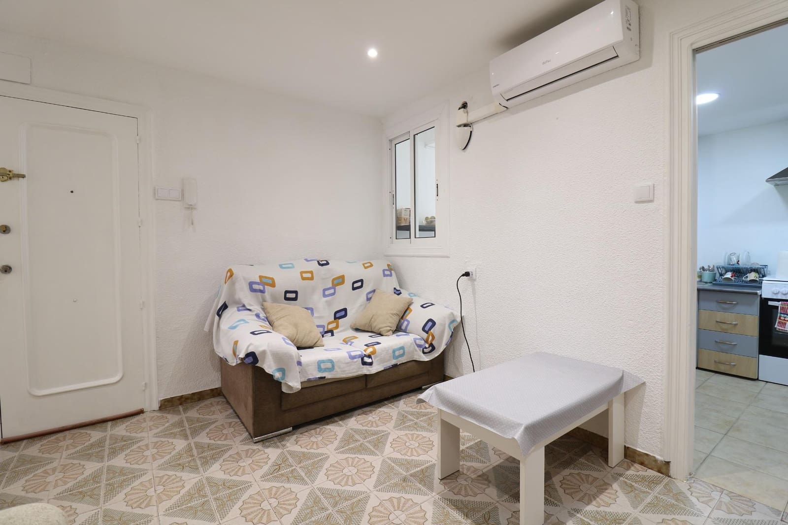 3 soverom Leilighet til salgs i Elche / Elx - € 120 000 (Ref: 9519115)