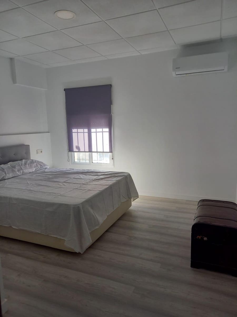 1 bedroom Flat for rent in Crevillente / Crevillent - € 450 (Ref: 9533888)