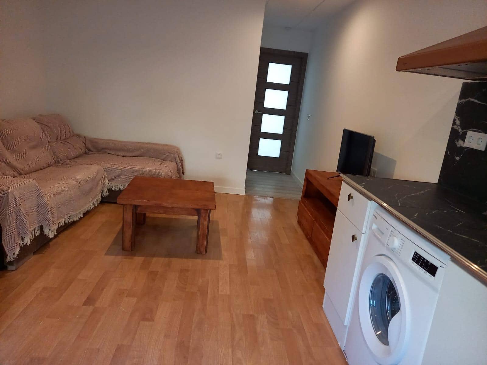 1 bedroom Flat for rent in Crevillente / Crevillent - € 450 (Ref: 9533888)