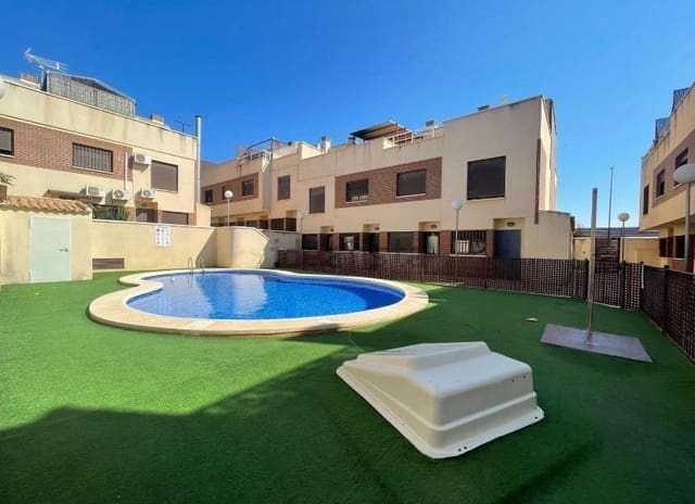 2 soverom Rekkehus til salgs i San Isidro med svømmebasseng garasje - € 136 000 (Ref: 9565390)