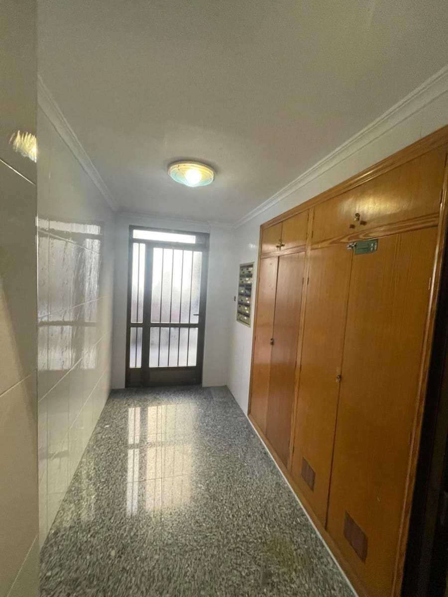 3 sypialnia Mieszkanie na sprzedaż w Elche / Elx - 99 000 € (Ref: 9586678)