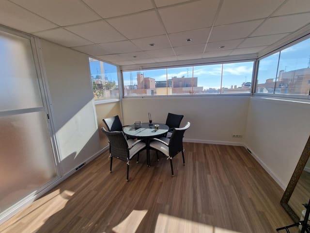 3 sovrum Takvåning att hyra i Elche / Elx med pool - 1 300 € (Ref: 9596349)