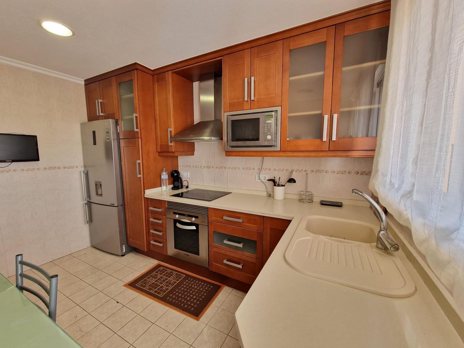 3 sovrum Takvåning att hyra i Elche / Elx med pool - 1 300 € (Ref: 9596349)