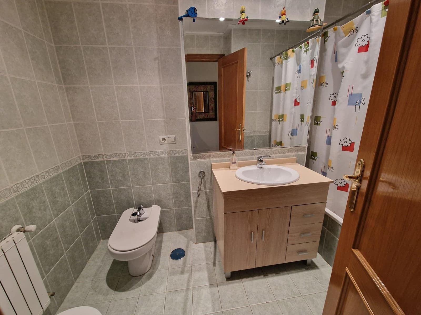 3 sovrum Takvåning att hyra i Elche / Elx med pool - 1 300 € (Ref: 9596349)