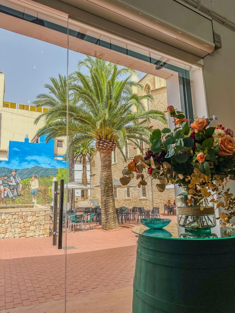 Negocio de 1 habitación en Benissa en alquiler - 1.500 € (Ref: 10021040)