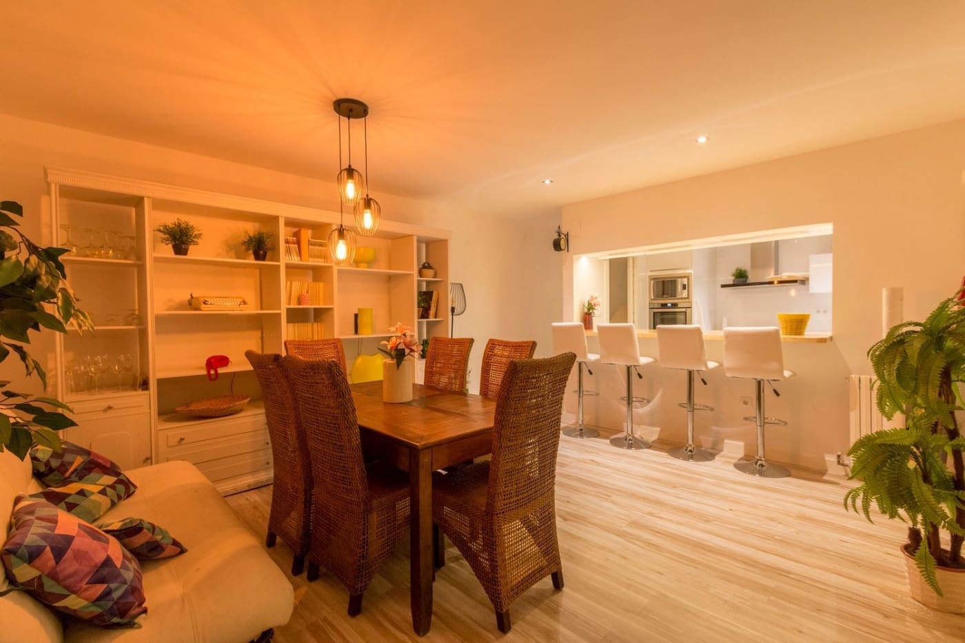 3 bedroom Flat for rent in Albacete city - € 1,700 (Ref: 6459645)