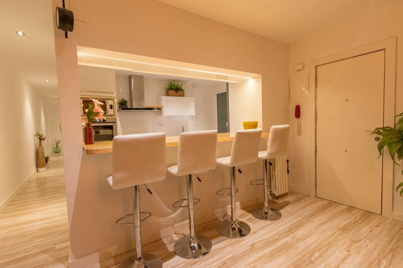 3 bedroom Flat for rent in Albacete city - € 1,700 (Ref: 6459645)