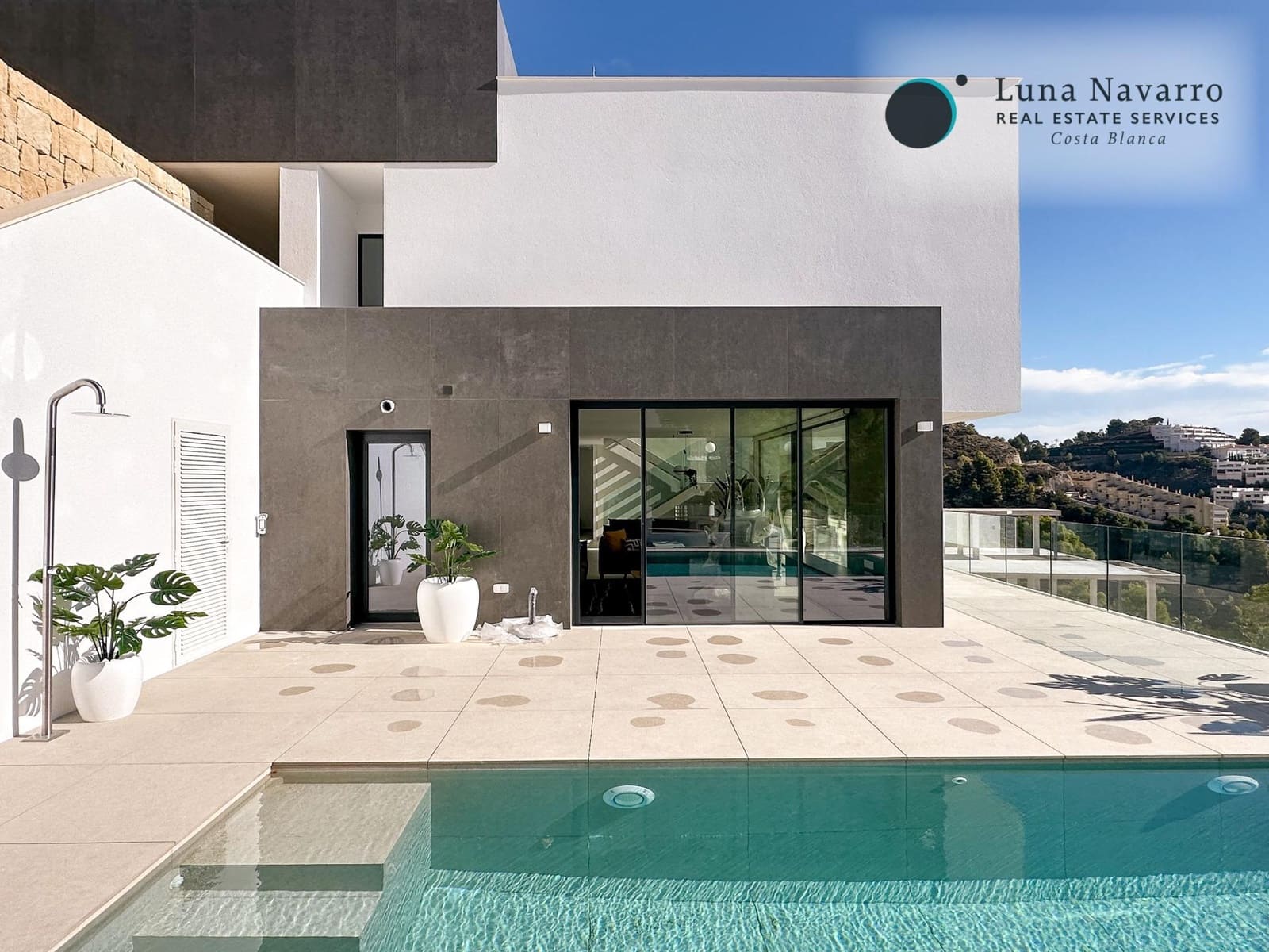 4 soveværelse Villa til salg i Altea med swimmingpool garage - € 2.093.000 (Ref: 6488608)