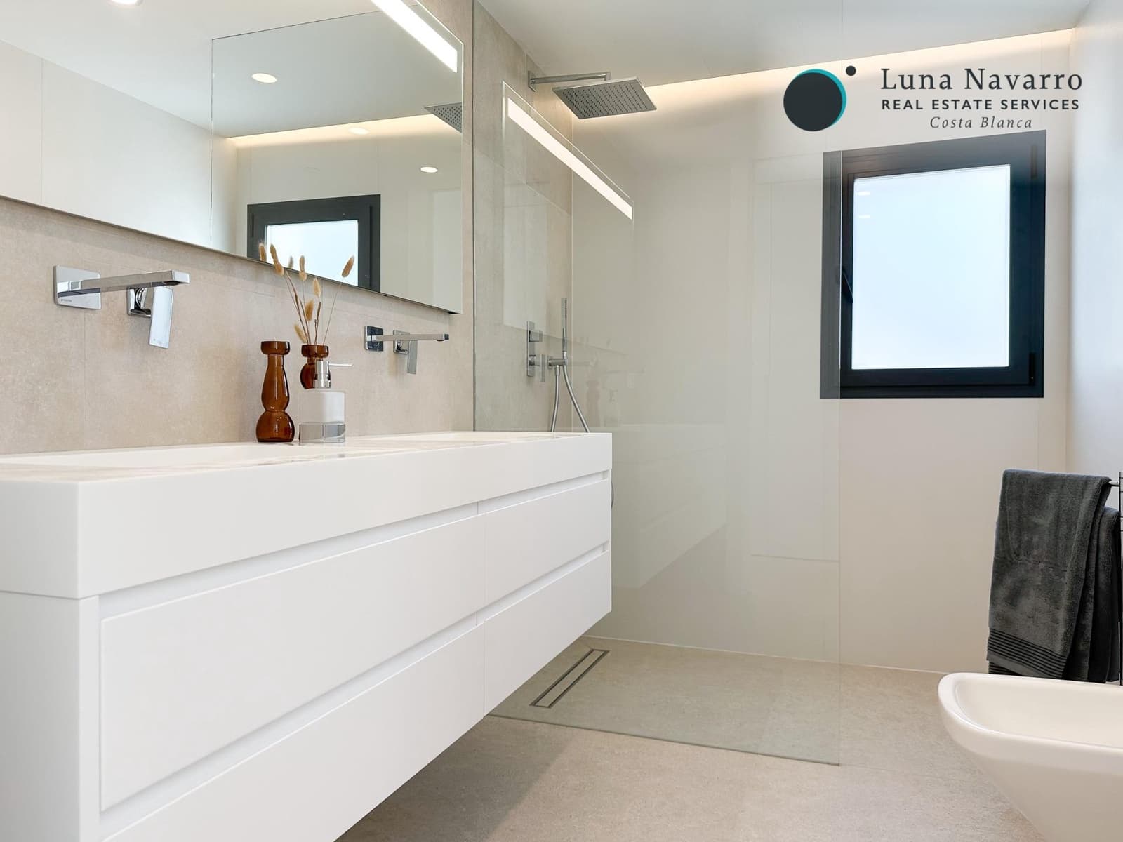 4 soveværelse Villa til salg i Altea med swimmingpool garage - € 2.093.000 (Ref: 6488608)