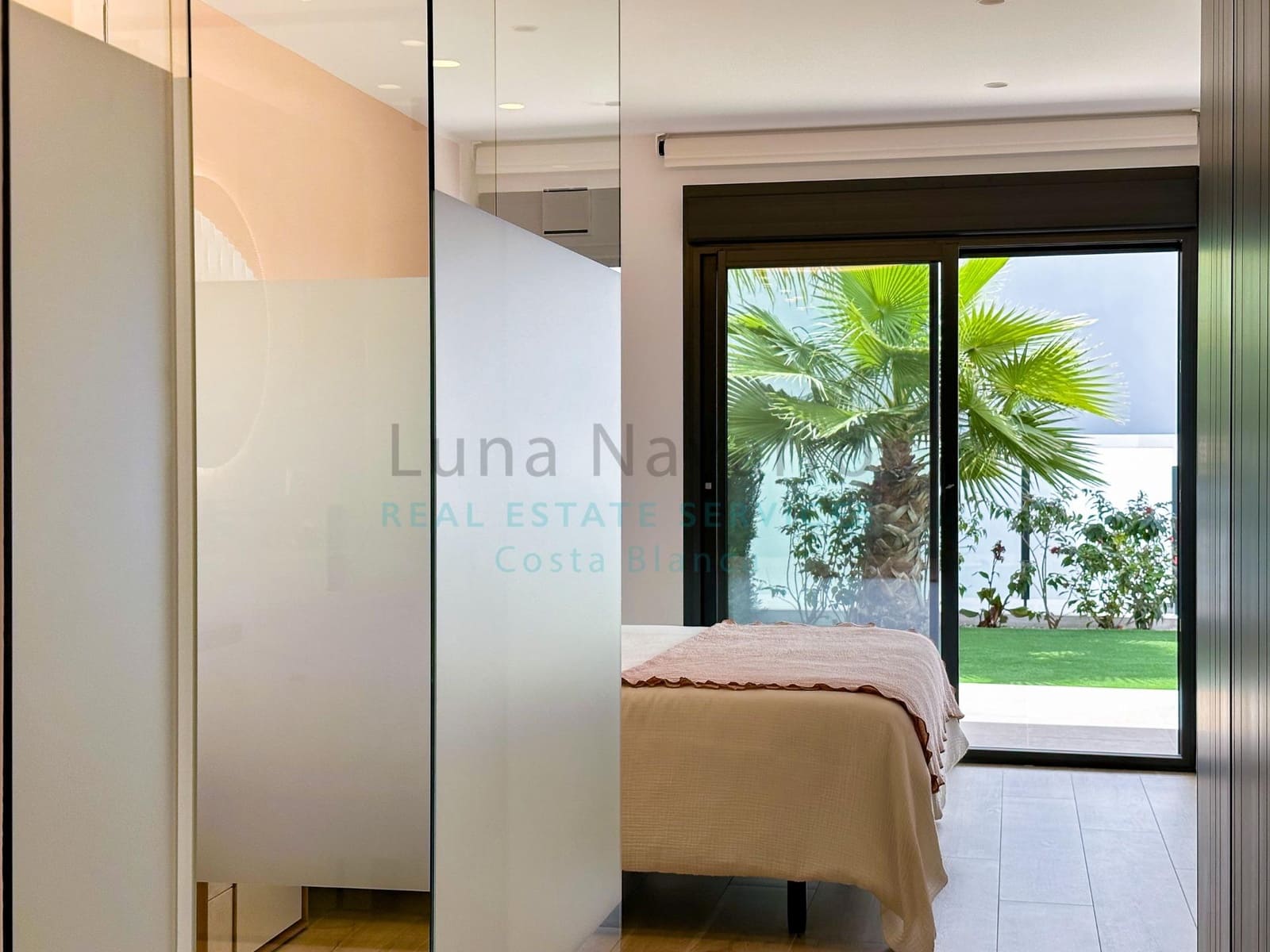 3 bedroom Apartment for sale in Cumbre del Sol - € 408,000 (Ref: 7019074)