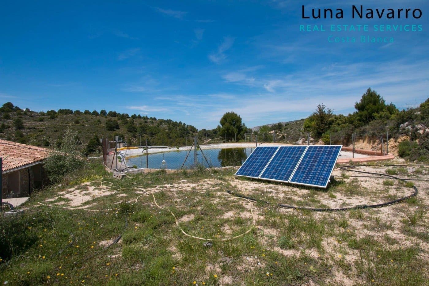 2 sovrum Finca/Hus på landet till salu i Confrides med garage - 373 000 € (Ref: 7164495)