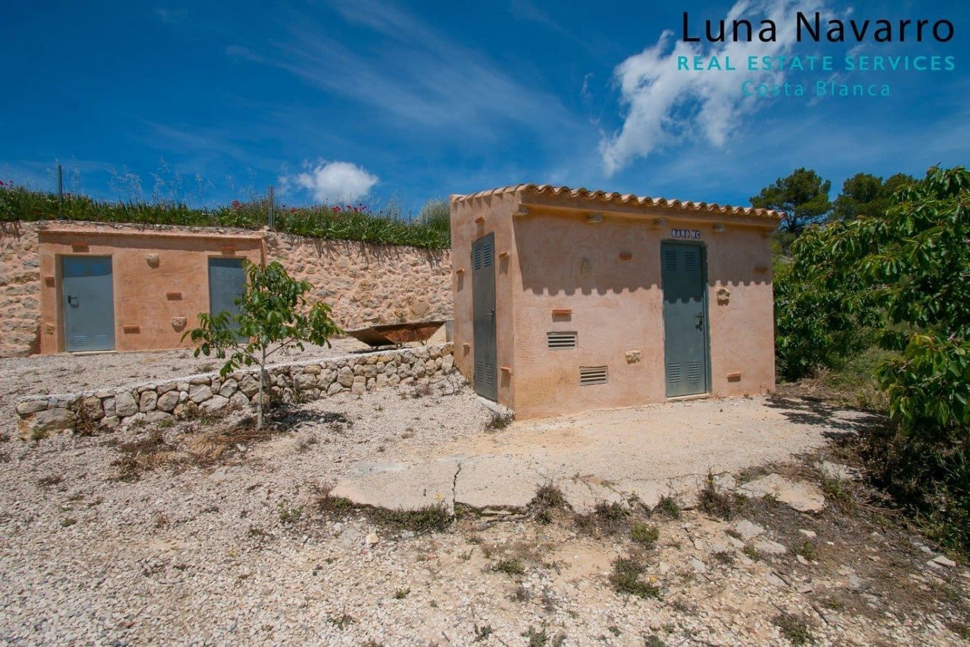 2 sovrum Finca/Hus på landet till salu i Confrides med garage - 373 000 € (Ref: 7164495)