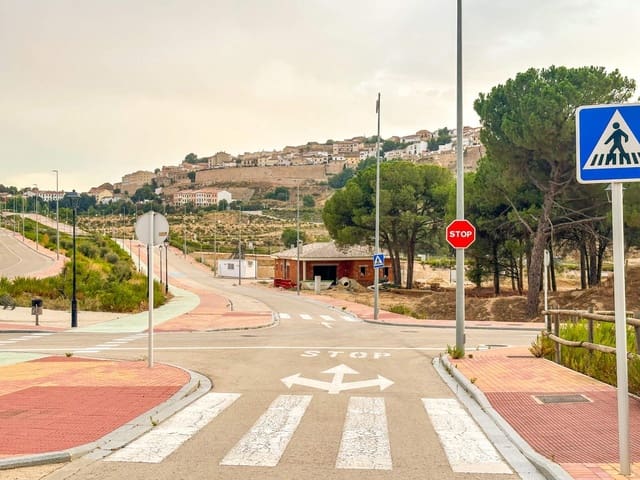 Bauplatz zu verkaufen in Chinchilla de Monte-Aragón - 59.900 € (Ref: 7433846)