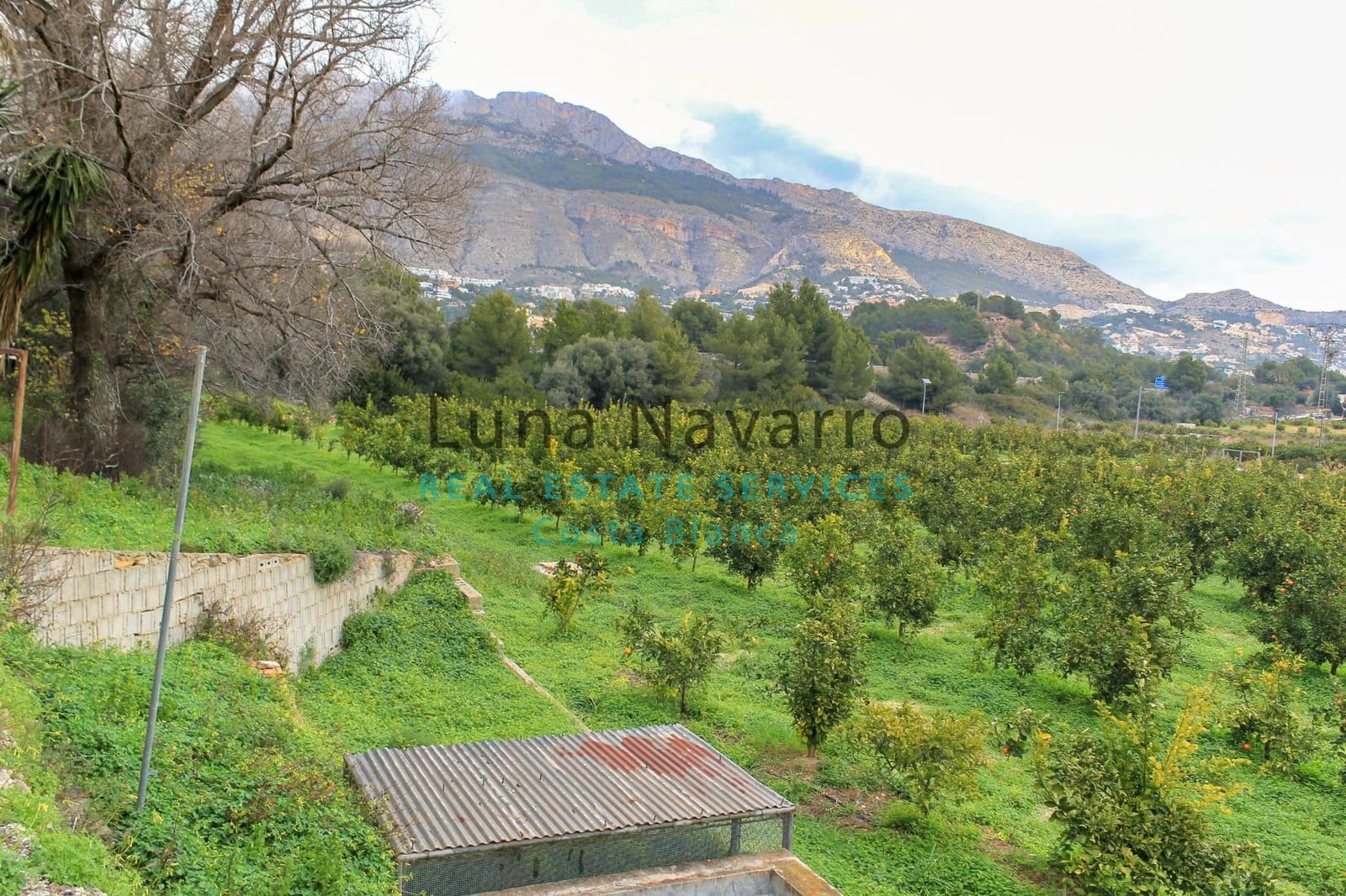 Undeveloped Land for sale in Altea - € 350,000 (Ref: 7464126)