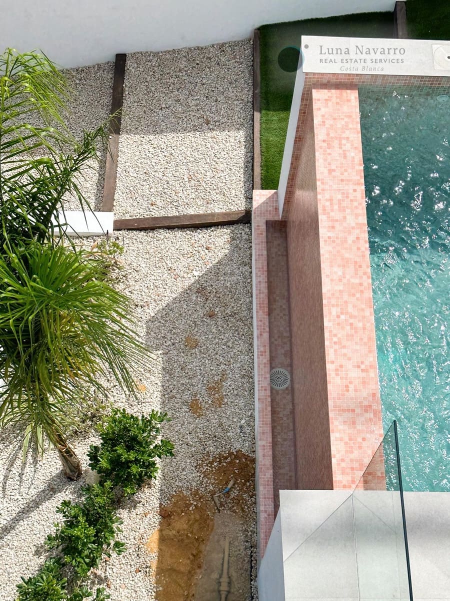 3 soverom Villa til salgs i Polop med svømmebasseng garasje - € 740 000 (Ref: 7581801)