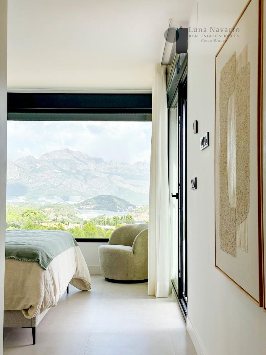 3 soverom Villa til salgs i Polop med svømmebasseng garasje - € 740 000 (Ref: 7581801)