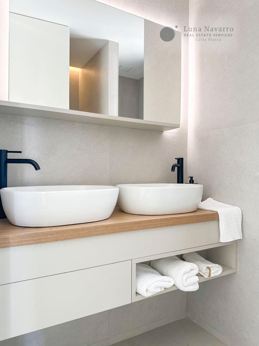 3 soverom Villa til salgs i Polop med svømmebasseng garasje - € 740 000 (Ref: 7581801)