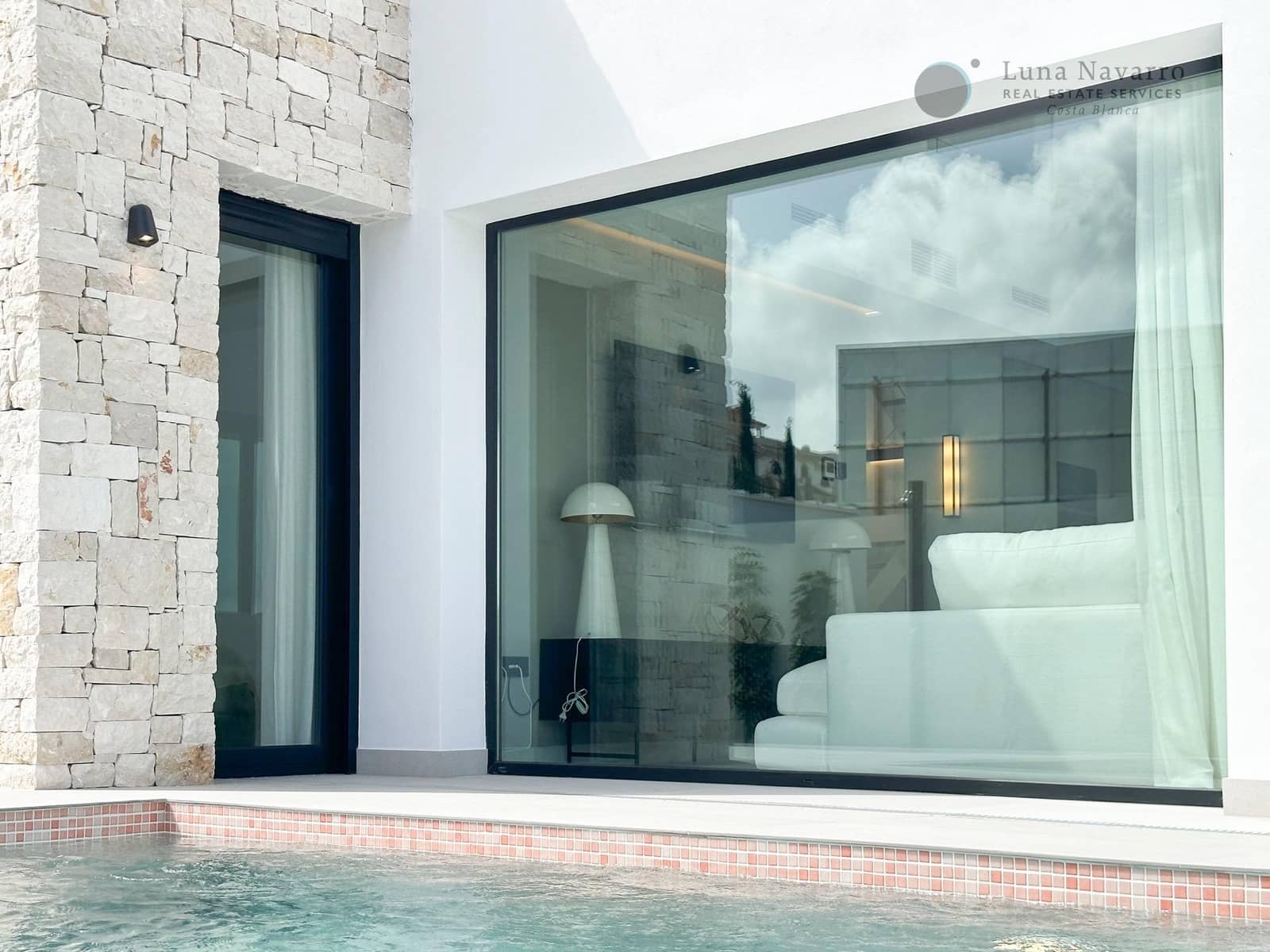 3 soverom Villa til salgs i Polop med svømmebasseng garasje - € 740 000 (Ref: 7581801)